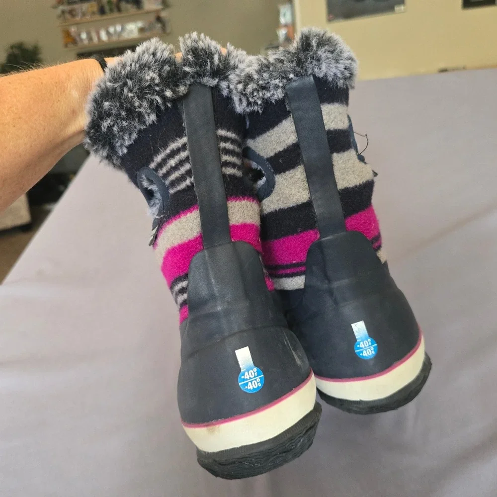 Bogs Kids Arcata Stripe Waterproof Winter Boots 4 Stripe Faux Fur -40F Rated